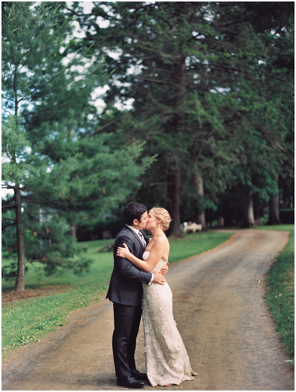 the-hill-hudson-ny-farm-wedding-photographer8