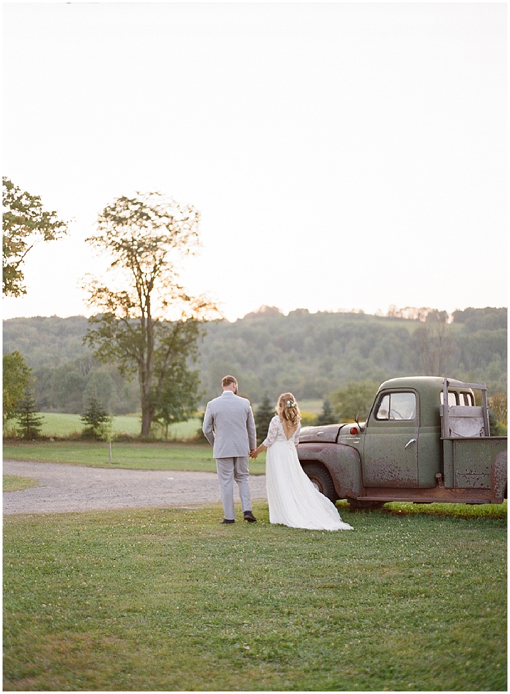 upstate-ny-farm-wedding-photographer-gilbertsville-farmhouse-22